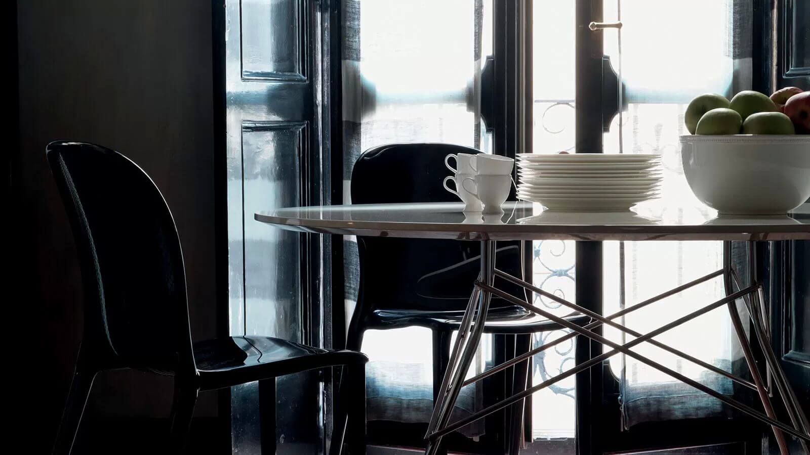 Kartell Стол Glossy от Kartell — в интерьере