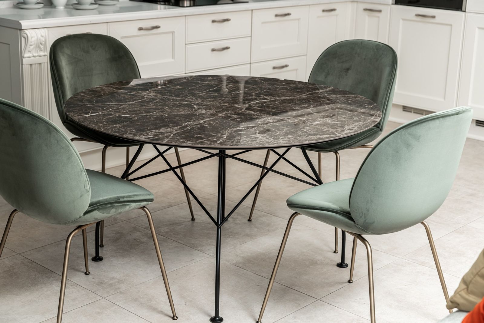 Kartell Стол Glossy от Kartell — в интерьере
