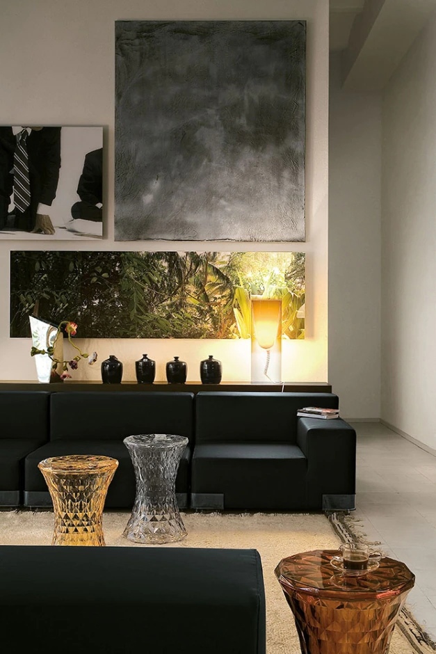 Kartell Табурет Stone amber от Kartell — в интерьере