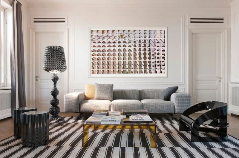 Kartell Консоль INVISIBLE cristallo от Kartell — в интерьере