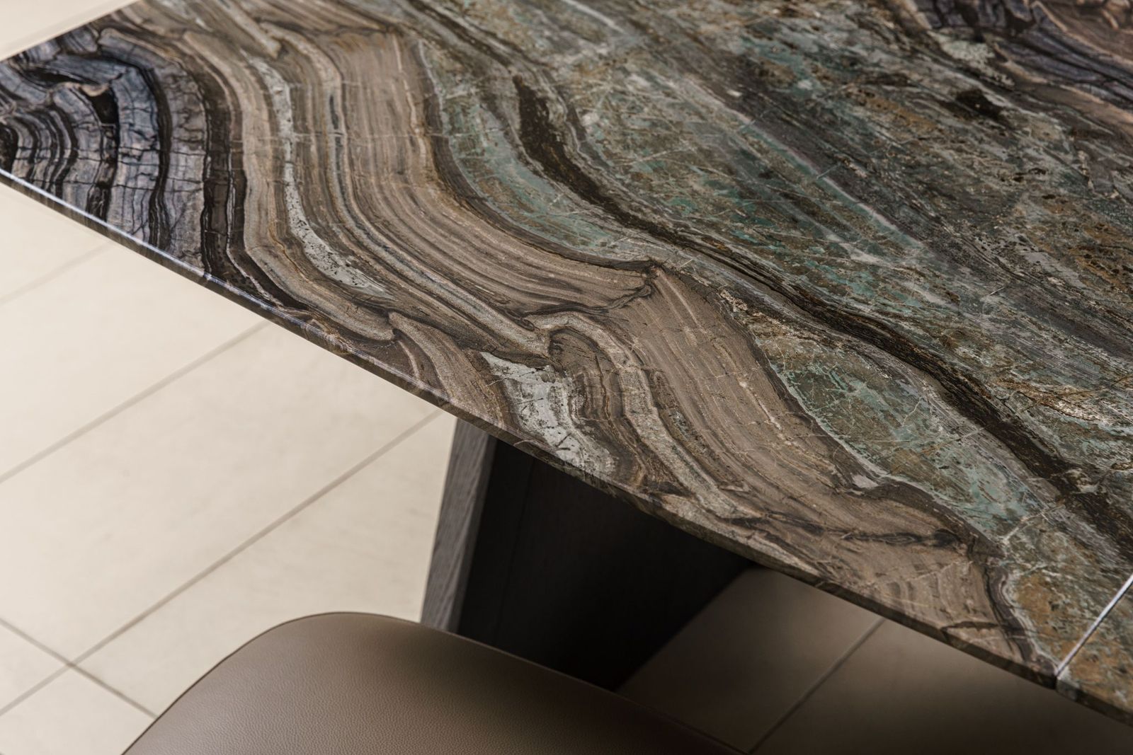 Draenert Стол Fontana 1460 от Draenert — в интерьере