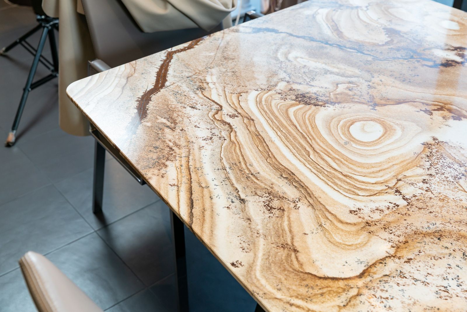 Draenert Стол Fontana 1460 от Draenert — в интерьере