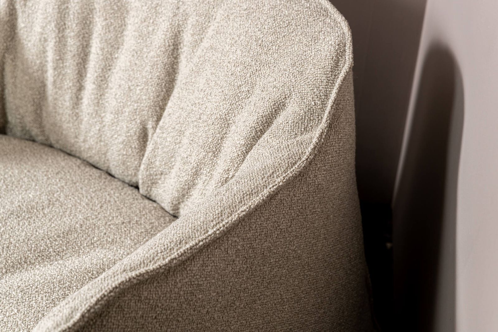 Poltrona Frau Кресло Archibald Gran Comfort Safari Bufalo от Poltrona Frau — в интерьере