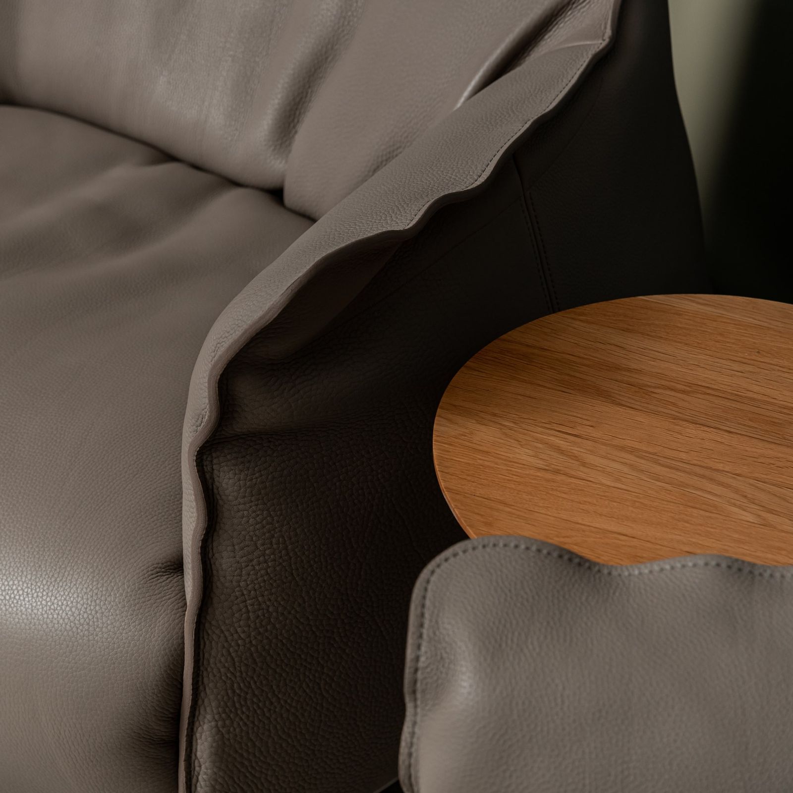 Poltrona Frau Кресло Archibald Gran Comfort Safari Bufalo от Poltrona Frau — в интерьере