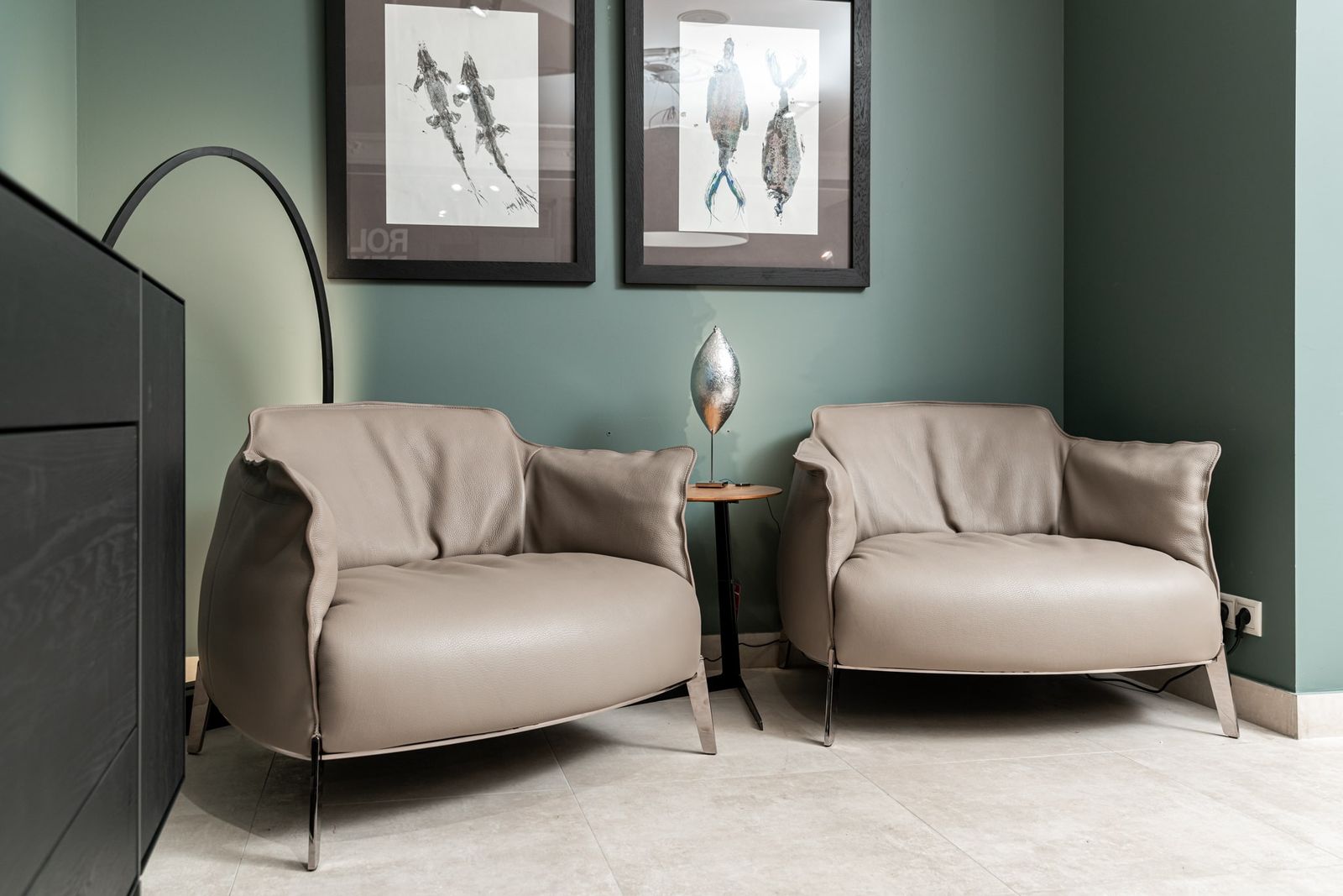 Poltrona Frau Кресло Archibald Gran Comfort Safari Bufalo от Poltrona Frau — в интерьере