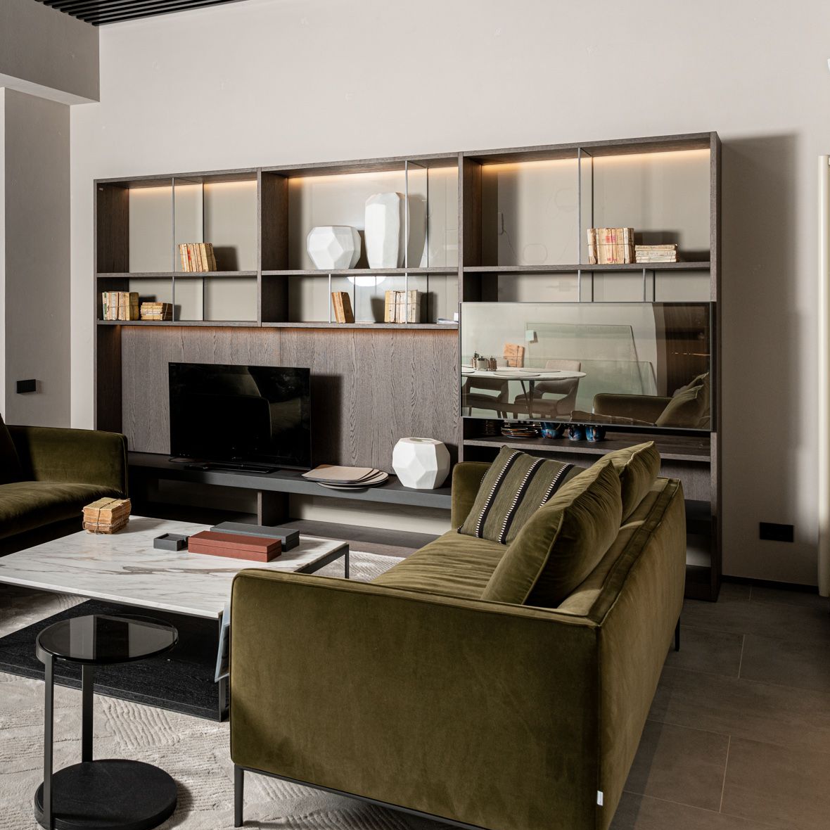 Molteni&C Композиция под ТВ 505 от Molteni & C — в интерьере