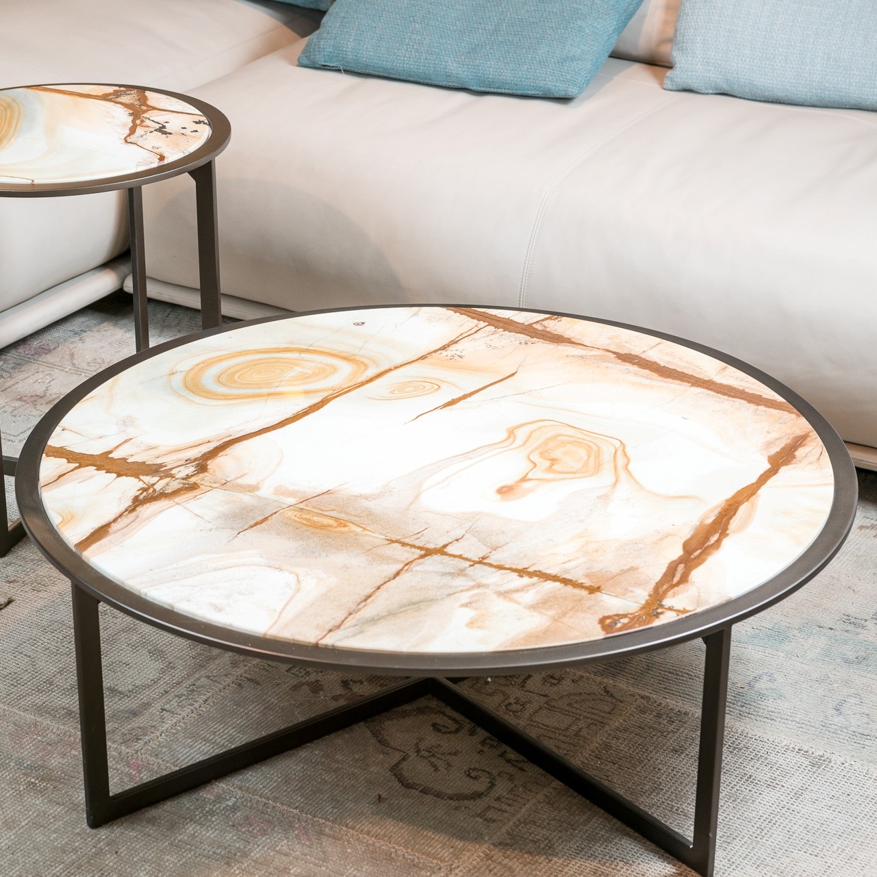 Draenert Журнальный столик Charme 1350 от Draenert — в интерьере
