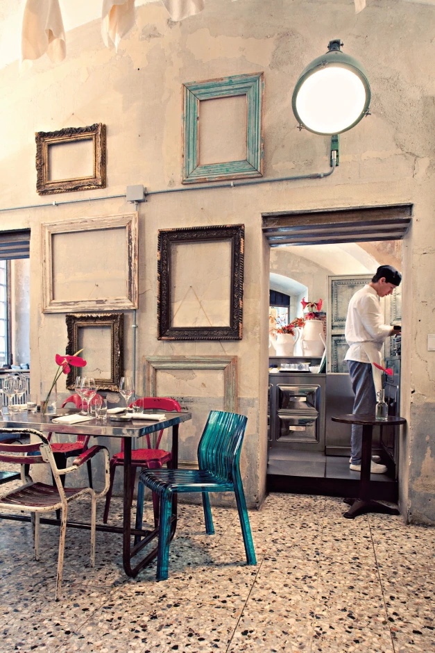 Kartell Стул FRILLY от Kartell — в интерьере