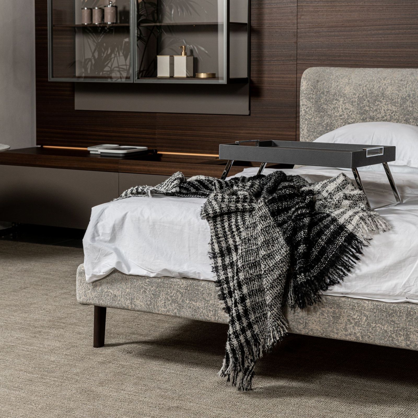 Molteni&C Кровать Fulham от Molteni & C — в интерьере