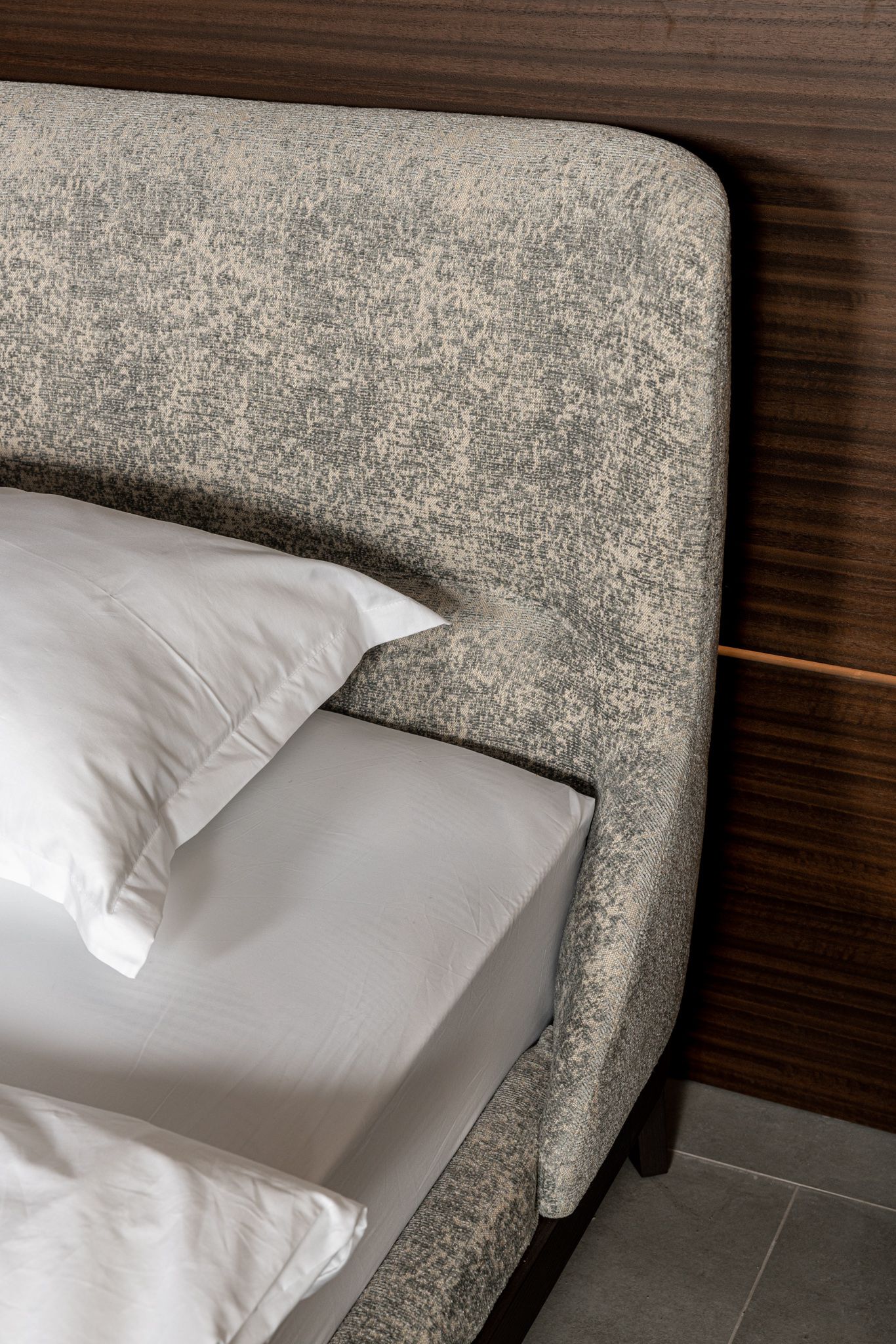 Molteni&C Кровать Fulham от Molteni & C — в интерьере