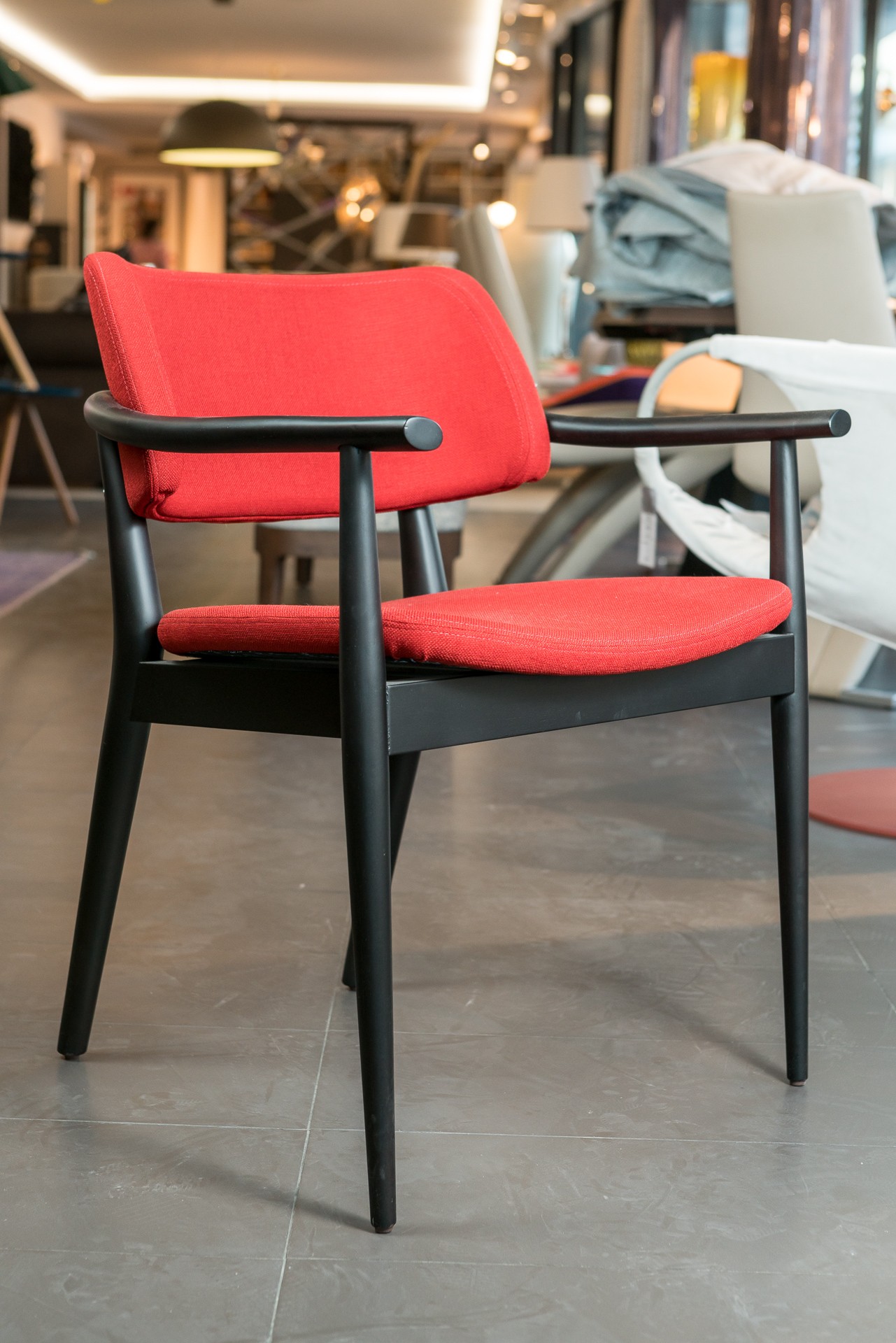 Porada Стул NISSA red от Porada — в интерьере