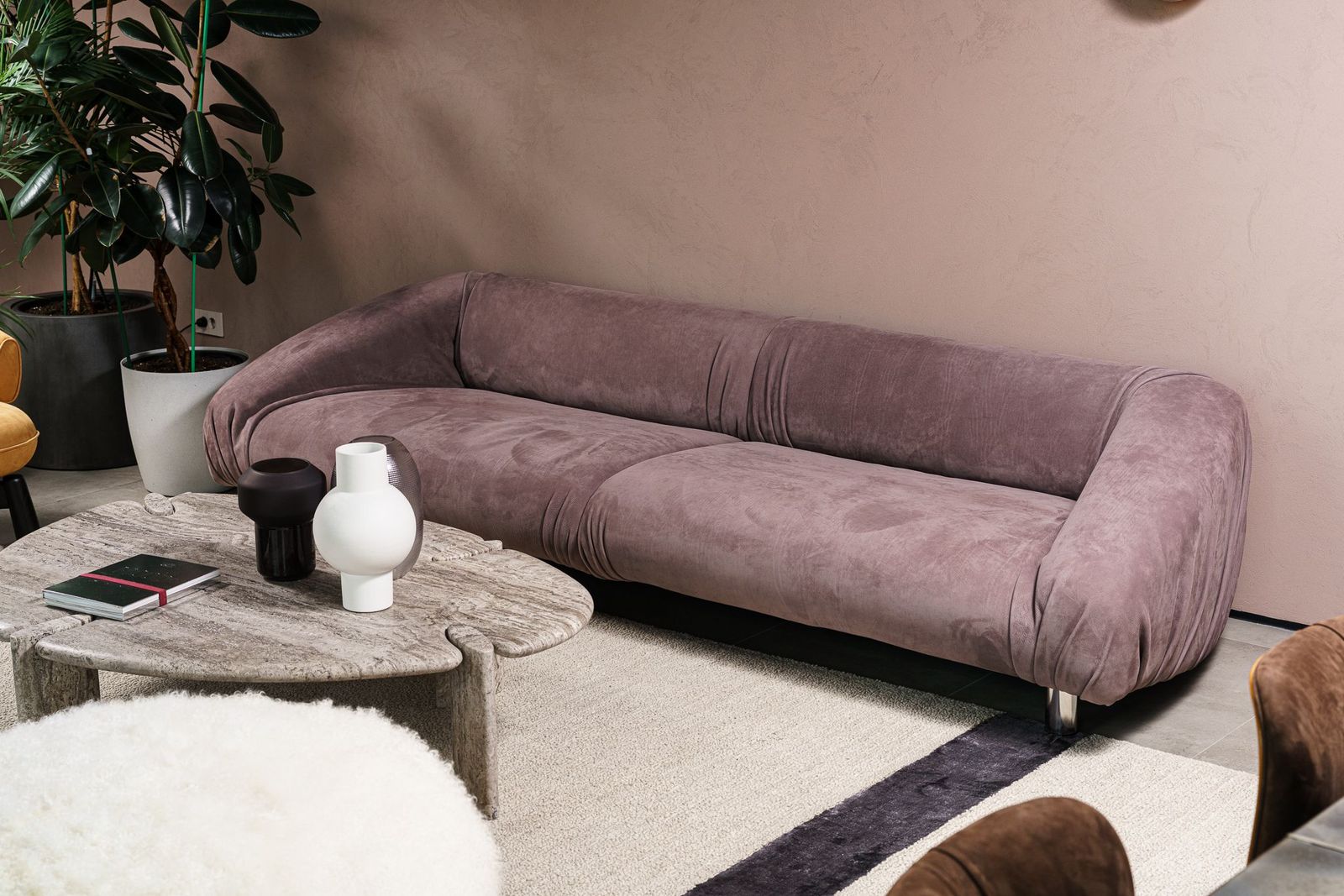 Baxter Диван Fold Nabuck Vintage Rose от Baxter — в интерьере