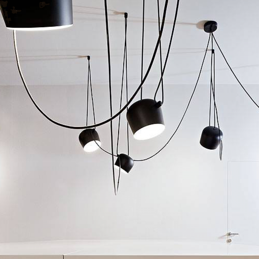 Flos Люстра Aim small из 5 подвесов от Flos — в интерьере