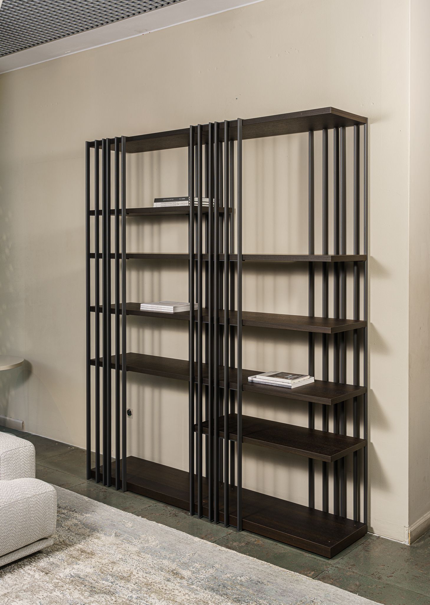 Cattelan Italia Стеллаж Arsenal Rovere Bruciato от Cattelan Italia — в интерьере