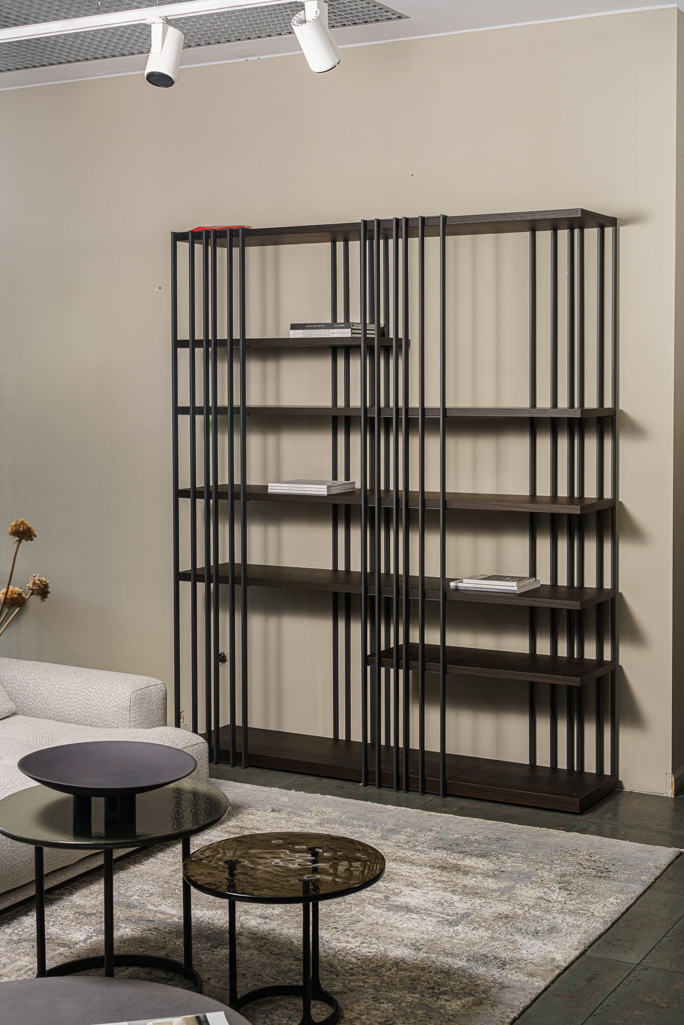 Cattelan Italia Стеллаж Arsenal Rovere Bruciato от Cattelan Italia — в интерьере
