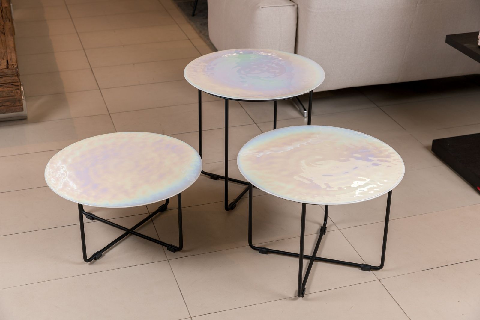 Cattelan Italia Набор из 3-х столиков Vinyl от Cattelan Italia — в интерьере