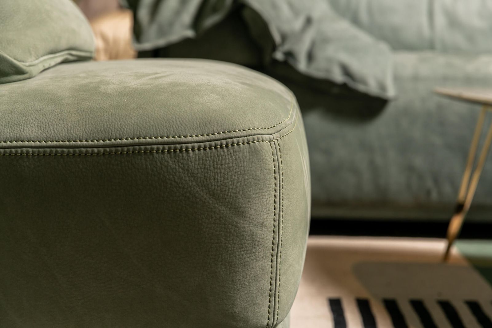Baxter Кресло Etienne Bergere Leather Nabuck Sage от Baxter — в интерьере