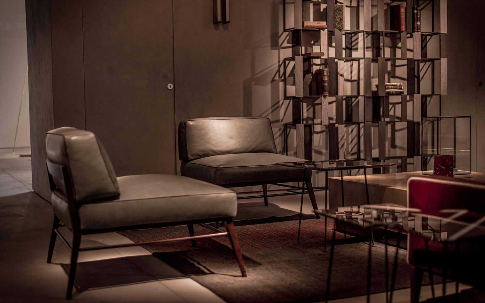 Baxter Кресло Godard Wood от Baxter — в интерьере