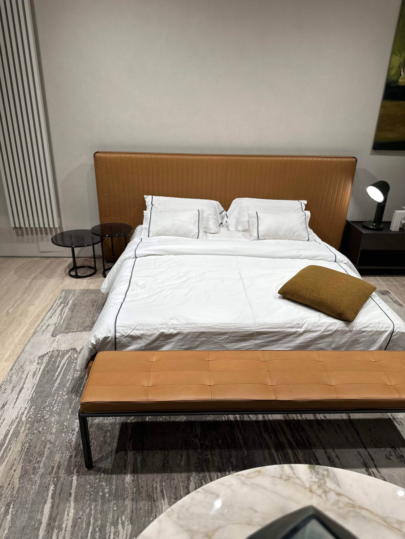 Molteni&C Банкетка Anton от Molteni & C — в интерьере