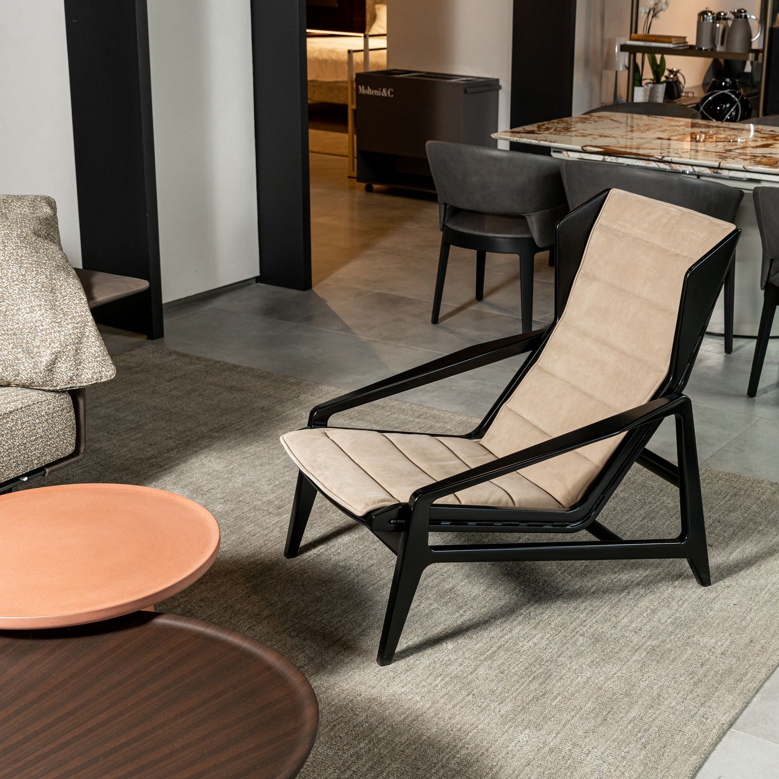 Molteni&C Кресло D.156.3 от Molteni & C — в интерьере