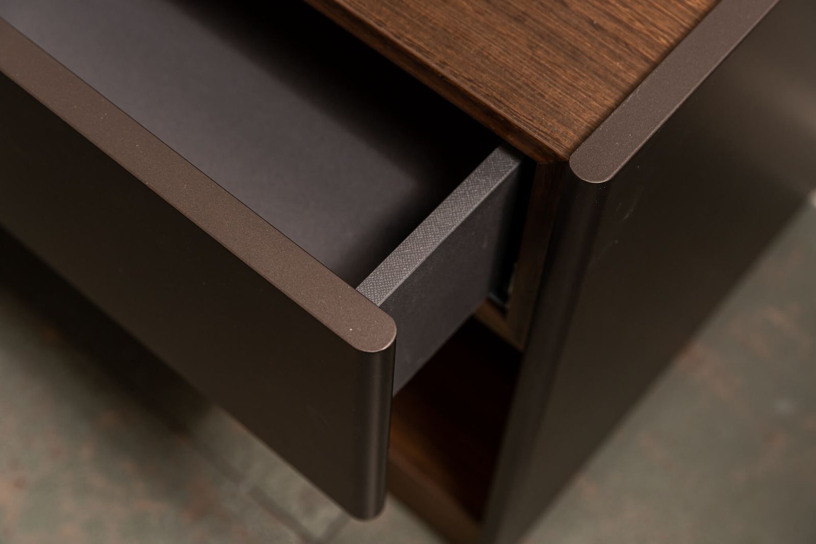Molteni&C Прикроватная тумбочка 5050 от Molteni & C — в интерьере