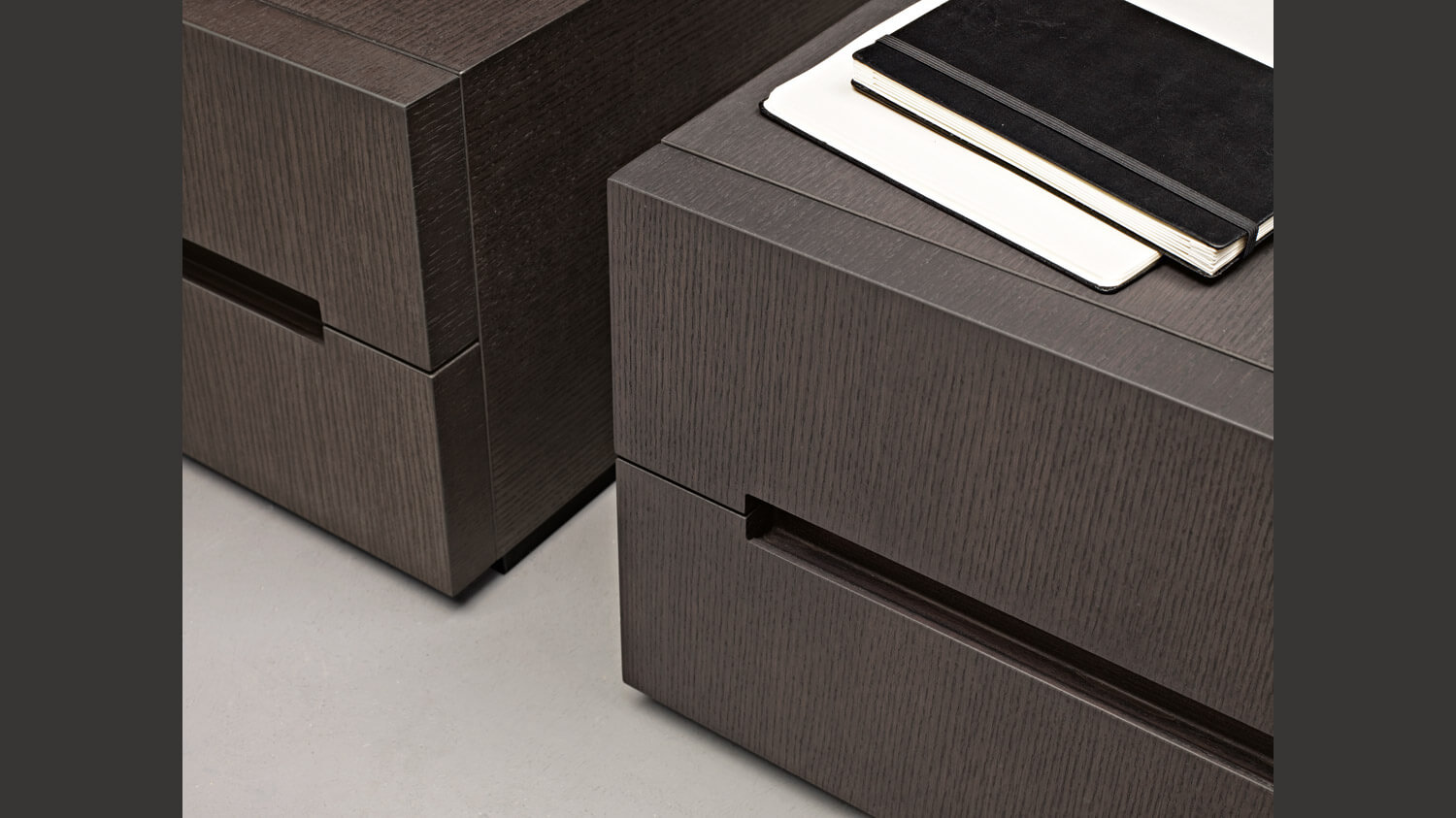 Molteni&C Прикроватная тумбочка 3030 от Molteni & C — в интерьере