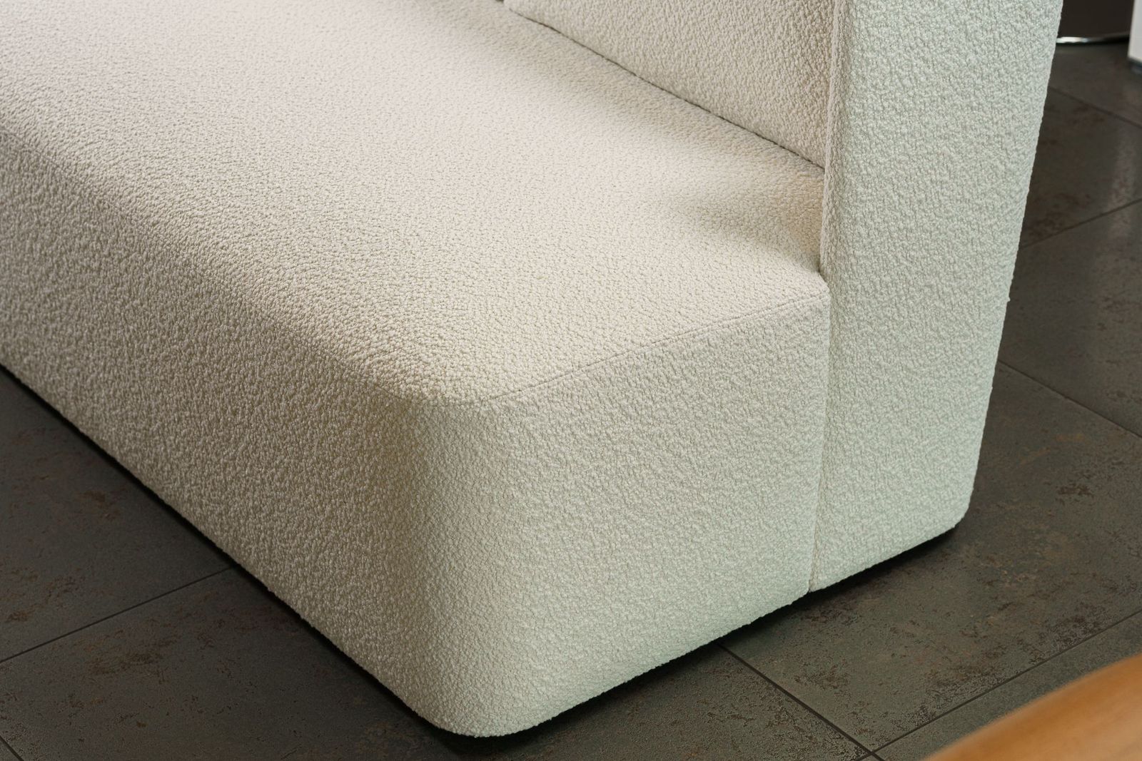Meridiani Диван Keeton от Meridiani — в интерьере