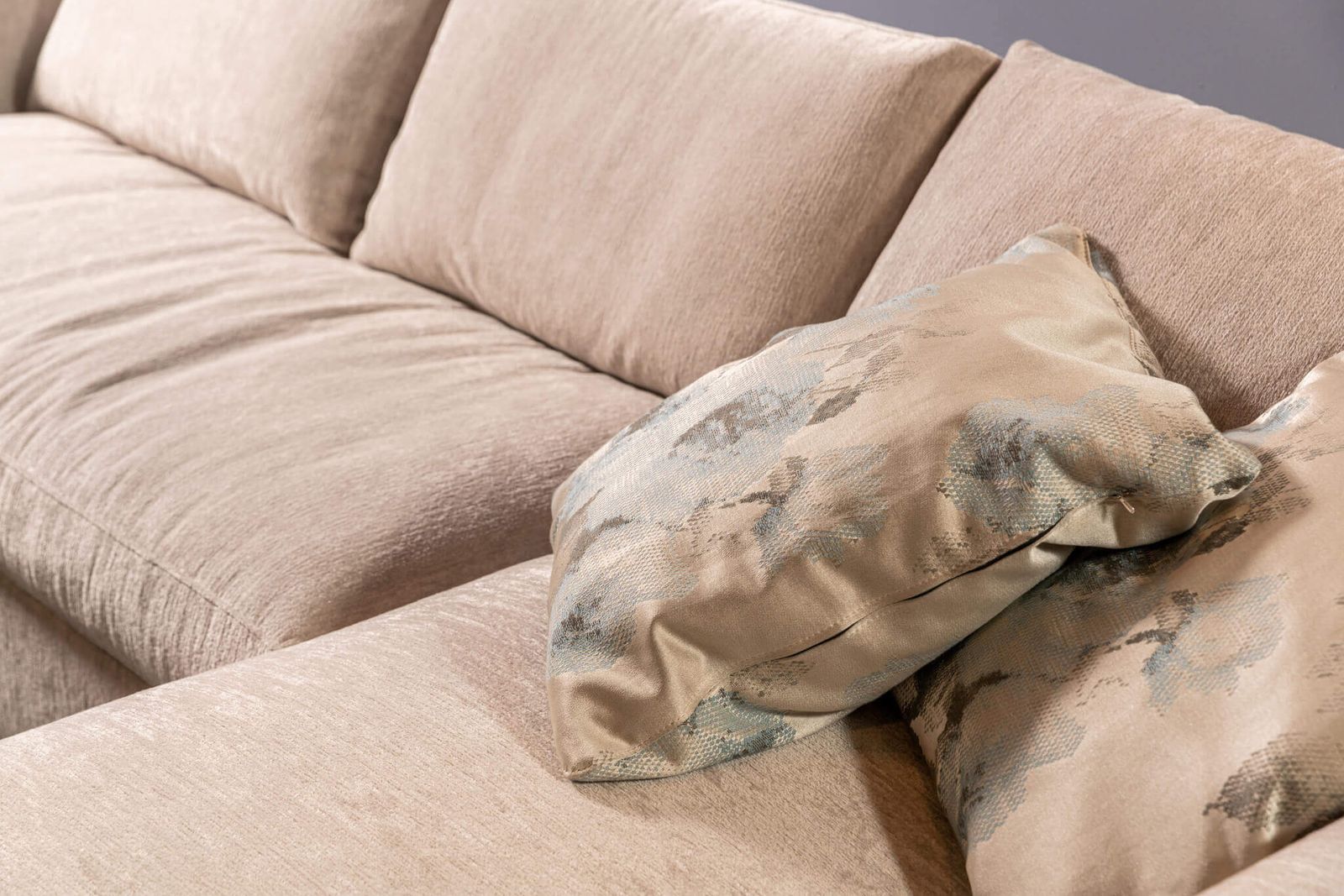 Meridiani Диван Louis Small от Meridiani — в интерьере