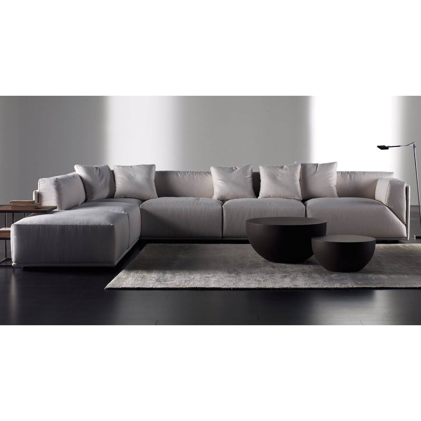 Meridiani Диван Bacon от Meridiani — в интерьере