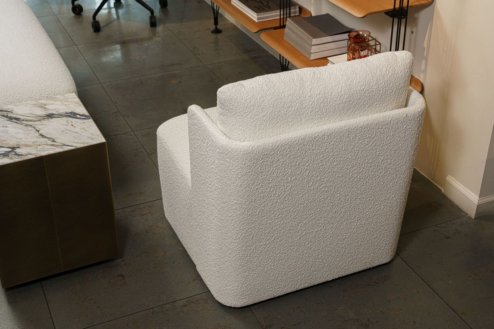 Meridiani Кресло Keeton Fit от Meridiani — в интерьере