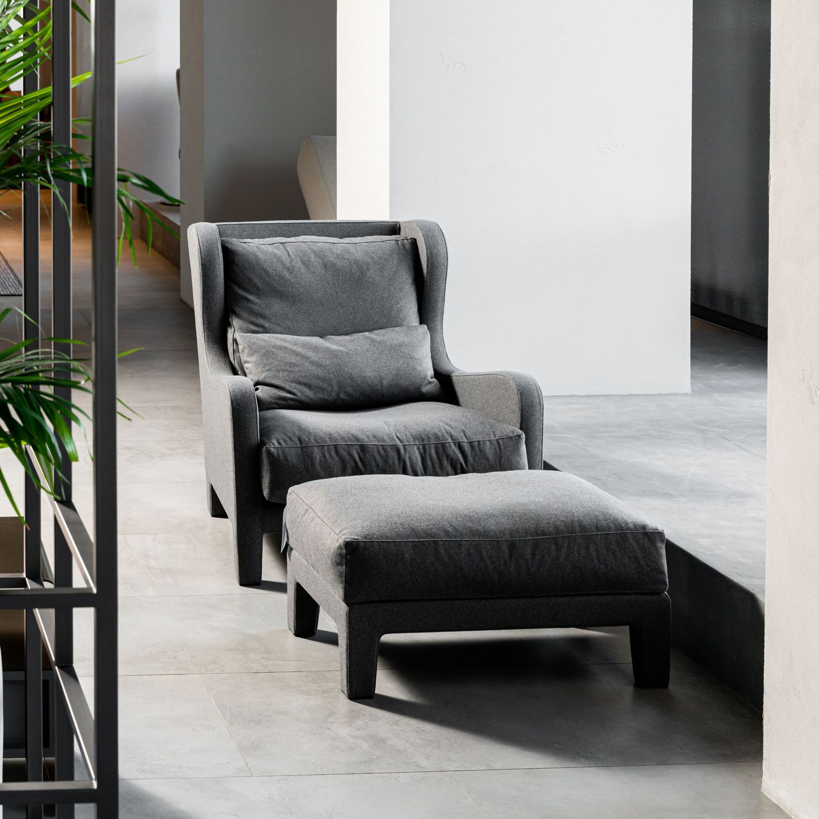 Meridiani Пуф к креслу Forrest Soft Bergen от Meridiani — в интерьере
