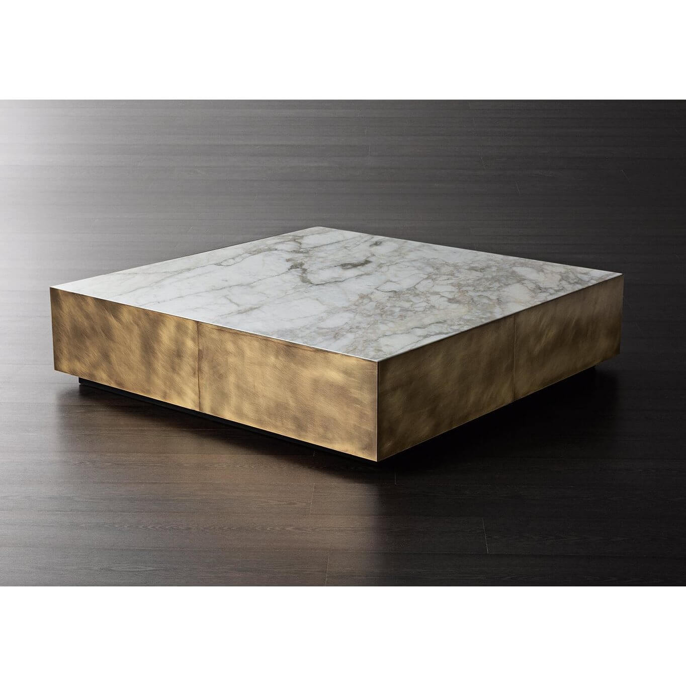 Meridiani Журнальный столик Belt Marble 120 от Meridiani — в интерьере