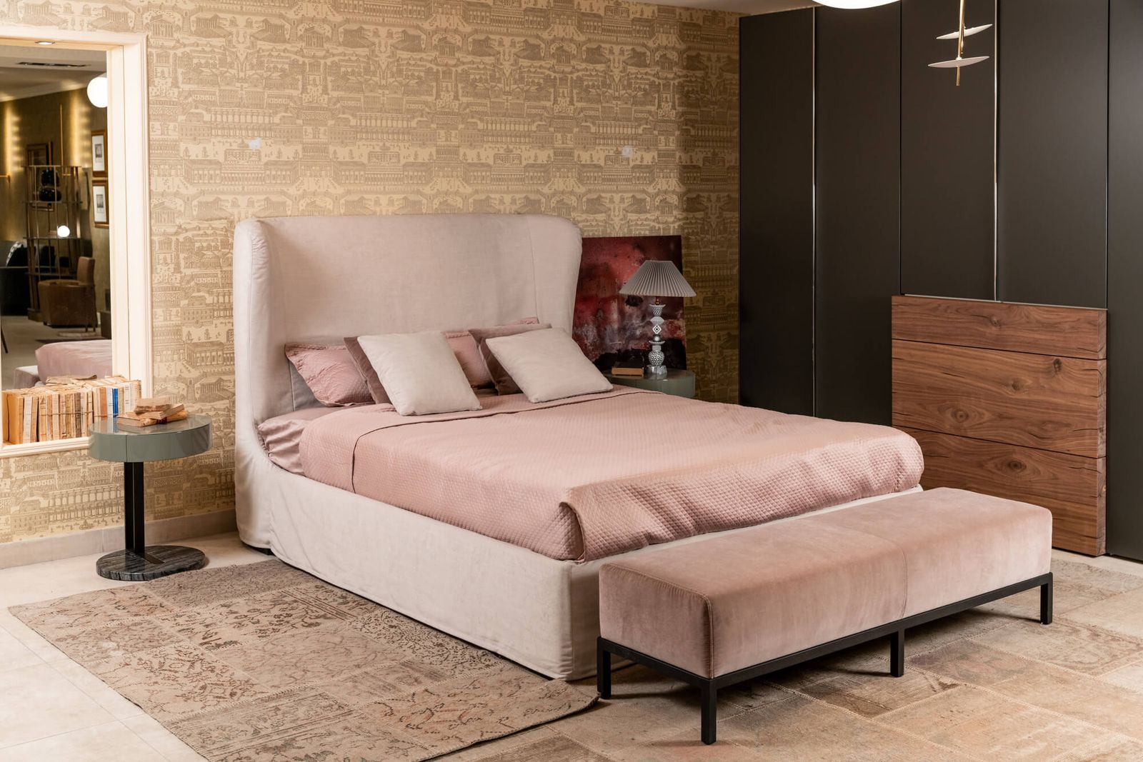 Meridiani Кровать Lauren Ghost от Meridiani — в интерьере