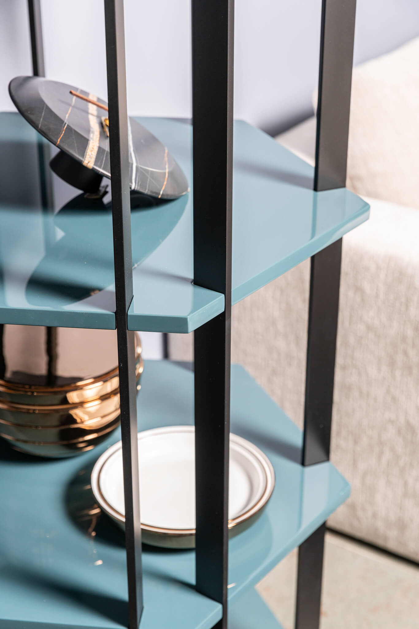 Meridiani Стеллаж Sebastian от Meridiani — в интерьере