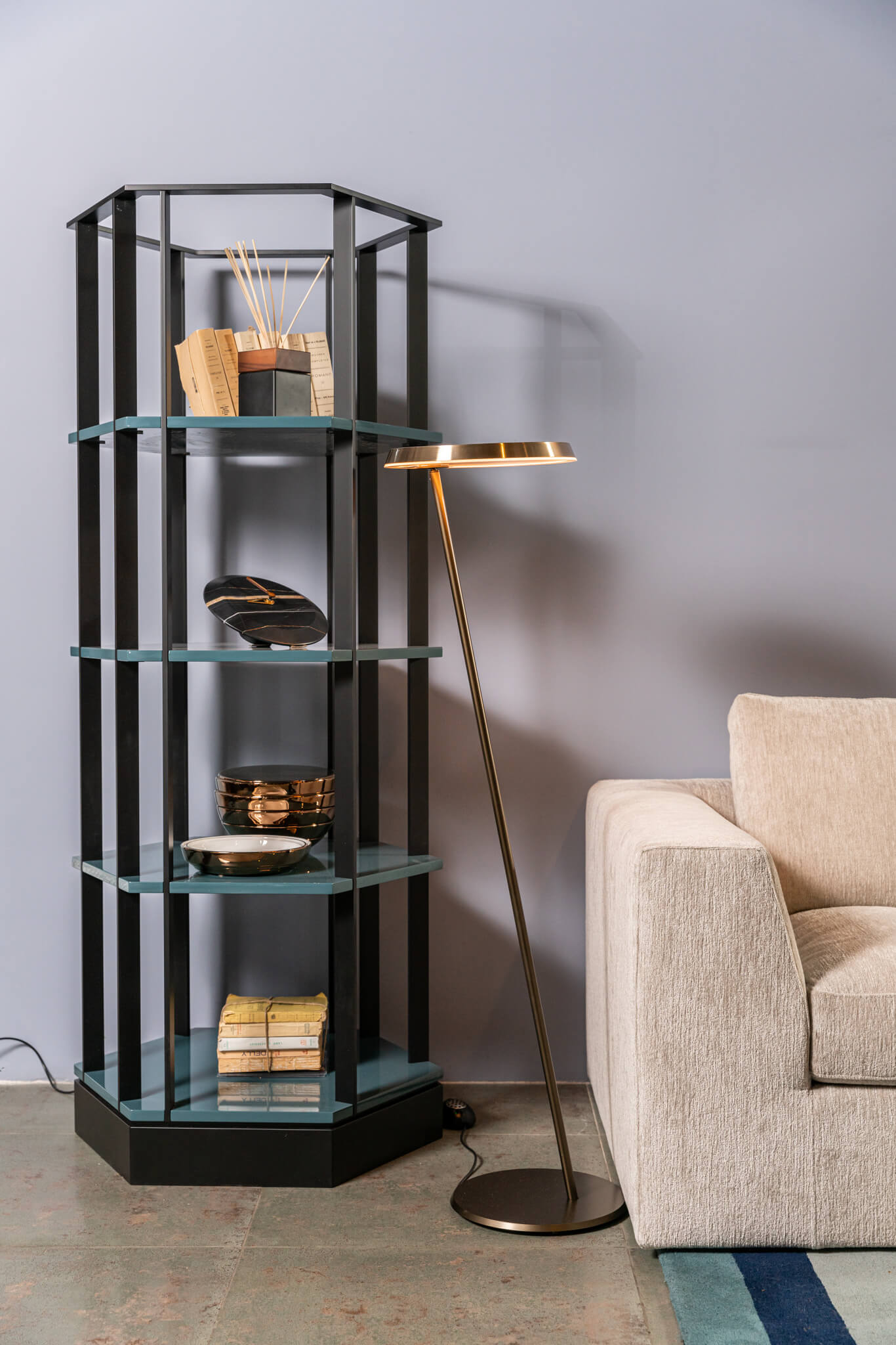Meridiani Стеллаж Sebastian от Meridiani — в интерьере