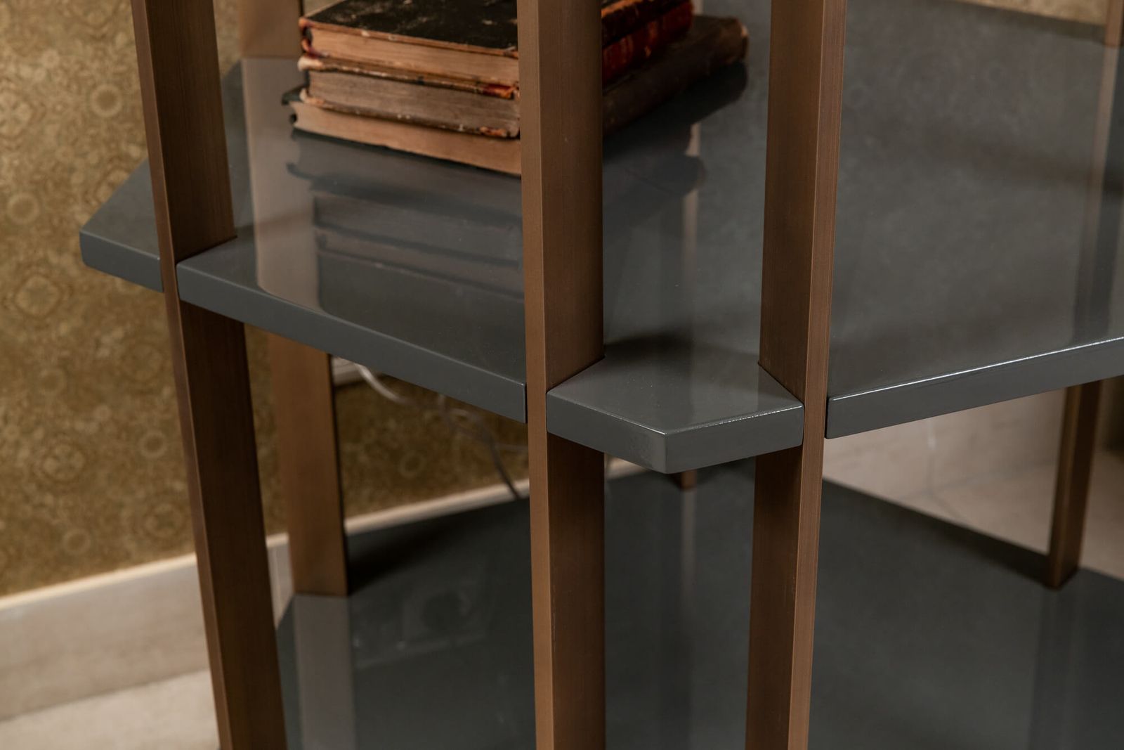 Meridiani Стеллаж Sebastian от Meridiani — в интерьере