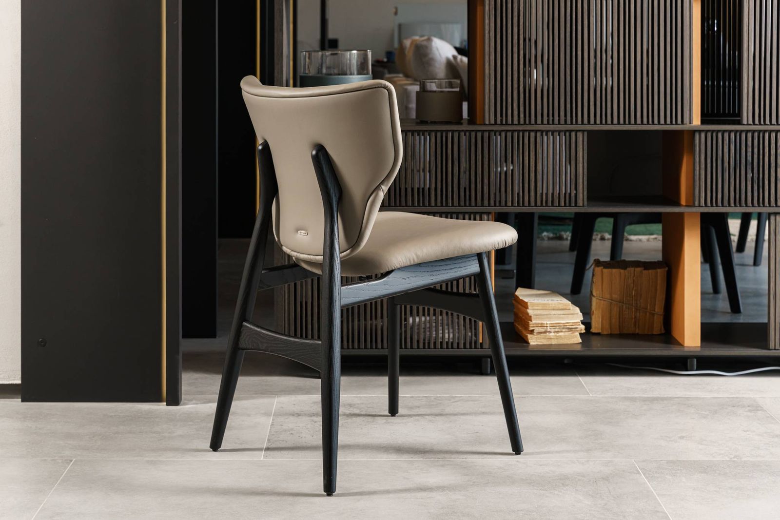 Cattelan Italia Стул Dumbo от Cattelan Italia — в интерьере