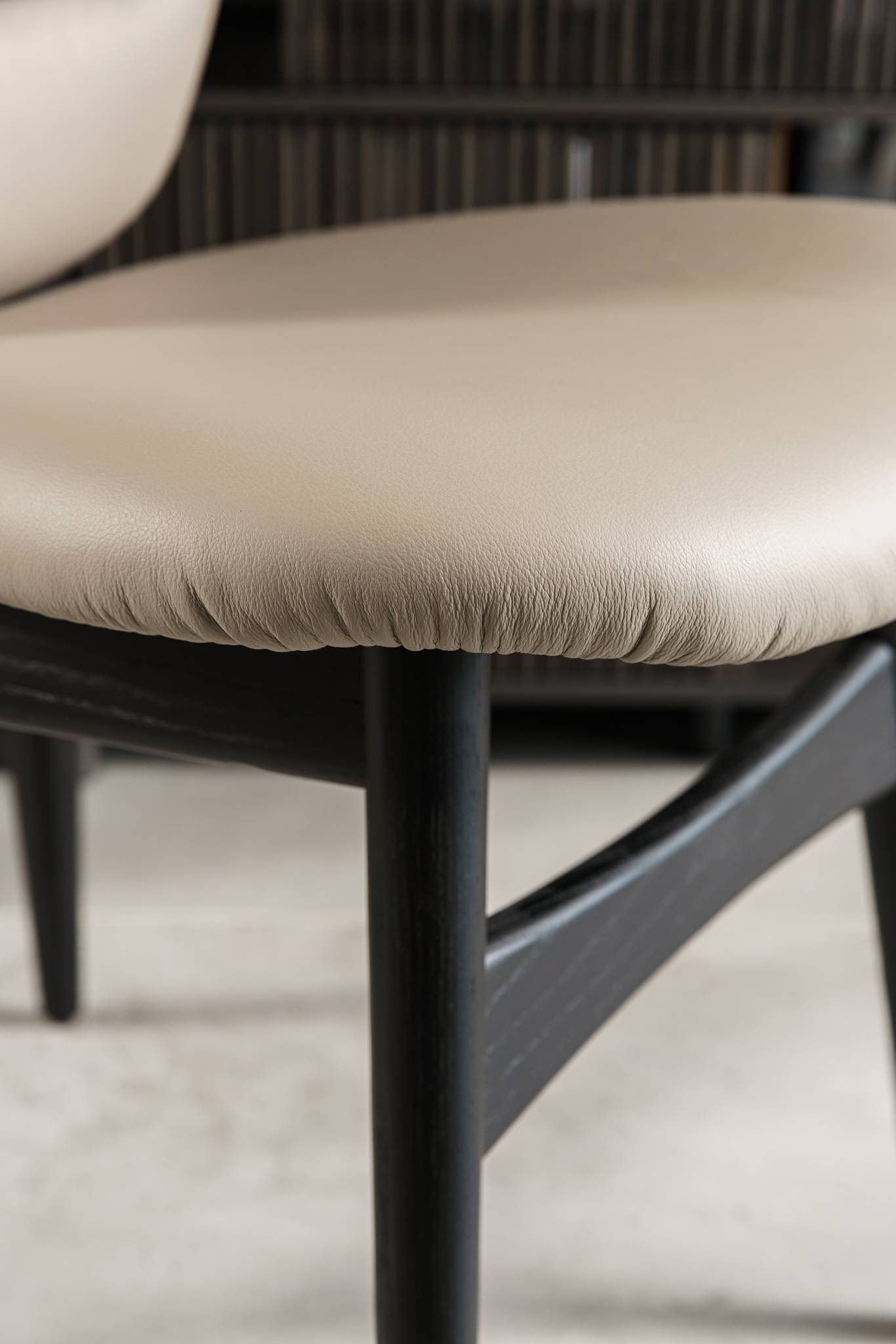 Cattelan Italia Стул Dumbo от Cattelan Italia — в интерьере