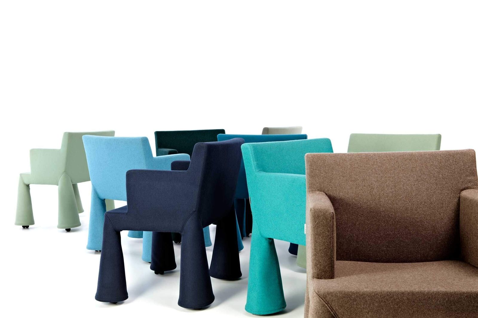 Moooi Кресло V.I.P. от Moooi — в интерьере