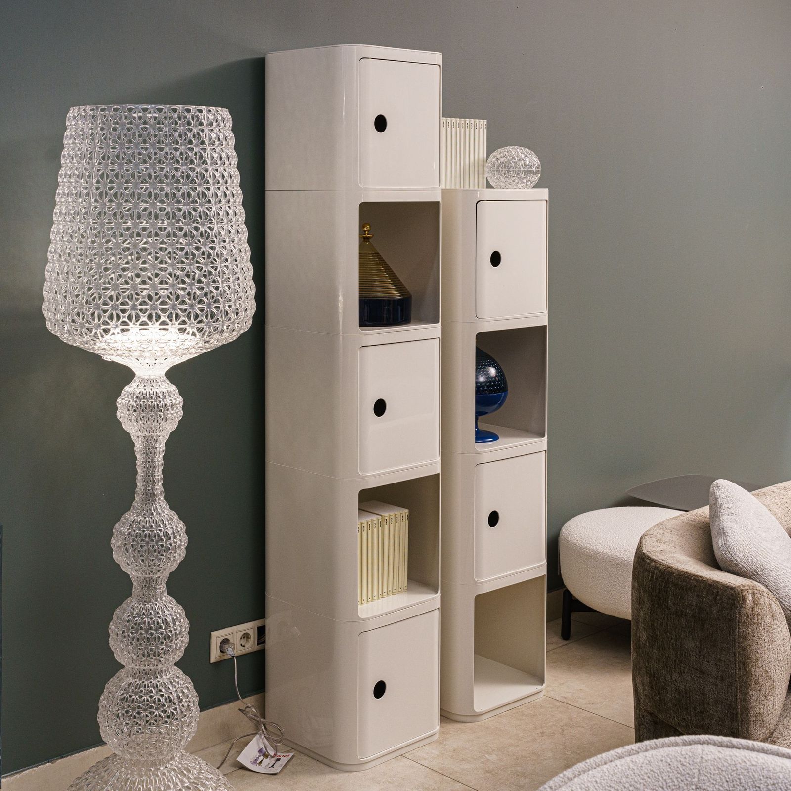 Kartell Торшер Kabuki Cristallo от Kartell — в интерьере