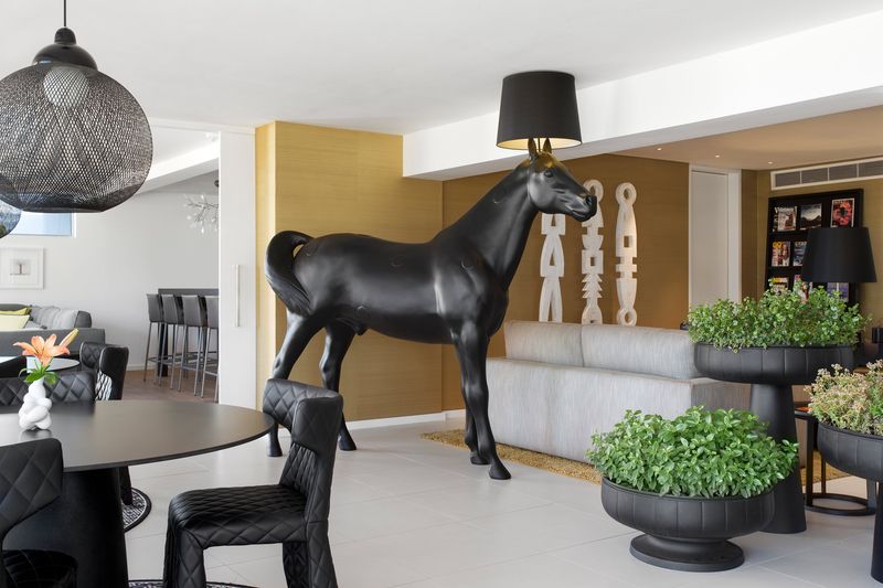 Moooi Торшер Horse Lamp от Moooi — в интерьере