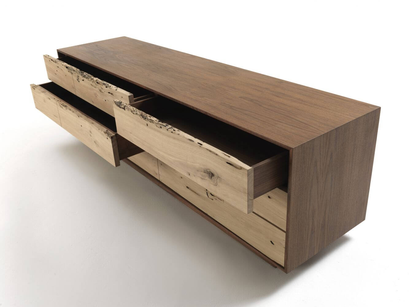 Riva 1920 Комод Rialto Briccola Lowboard от Riva 1920 — в интерьере