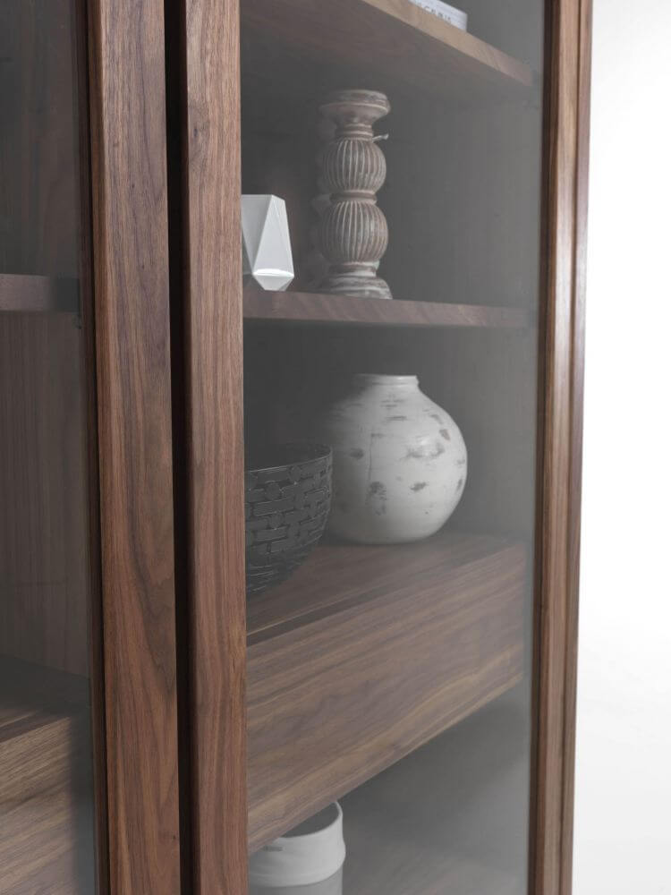 Riva 1920 Буфет Kyoto Glass Cabinet от Riva 1920 — в интерьере
