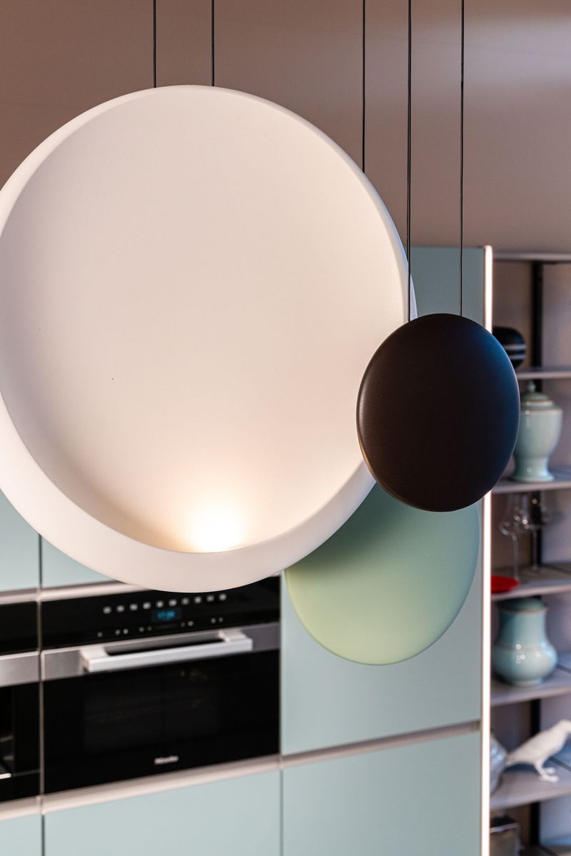 Vibia Подвесной светильник Cosmos 2511 от Vibia — в интерьере