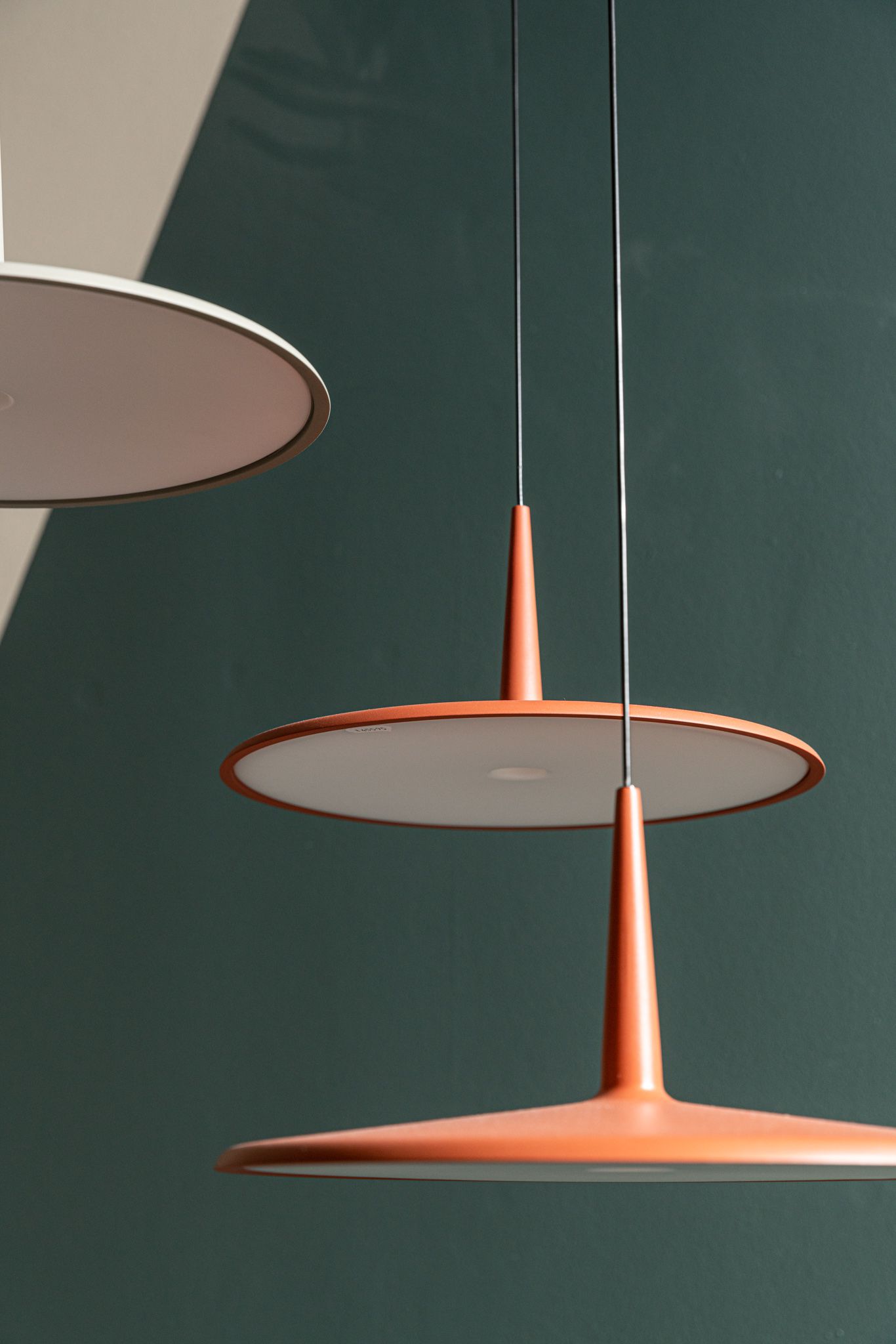 Vibia Подвесной светильник Skan 0270 Green от Vibia — в интерьере