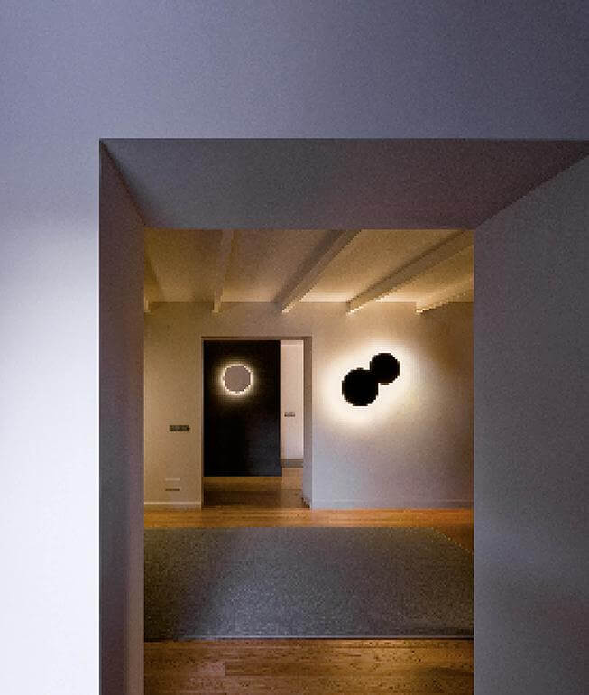 Vibia Бра Puck Wall Art 5470 от Vibia — в интерьере
