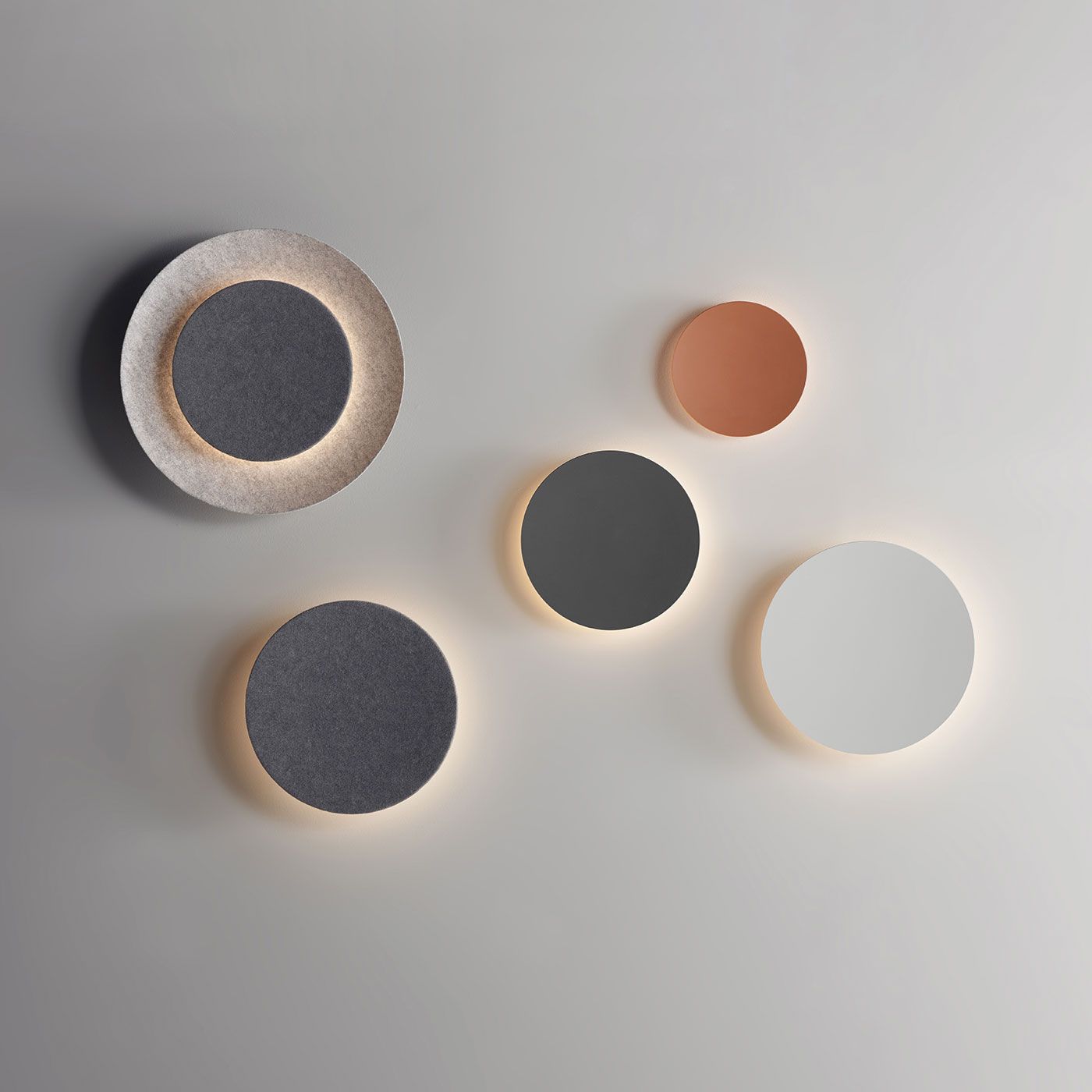 Vibia Бра Puck Art 5485 от Vibia — в интерьере