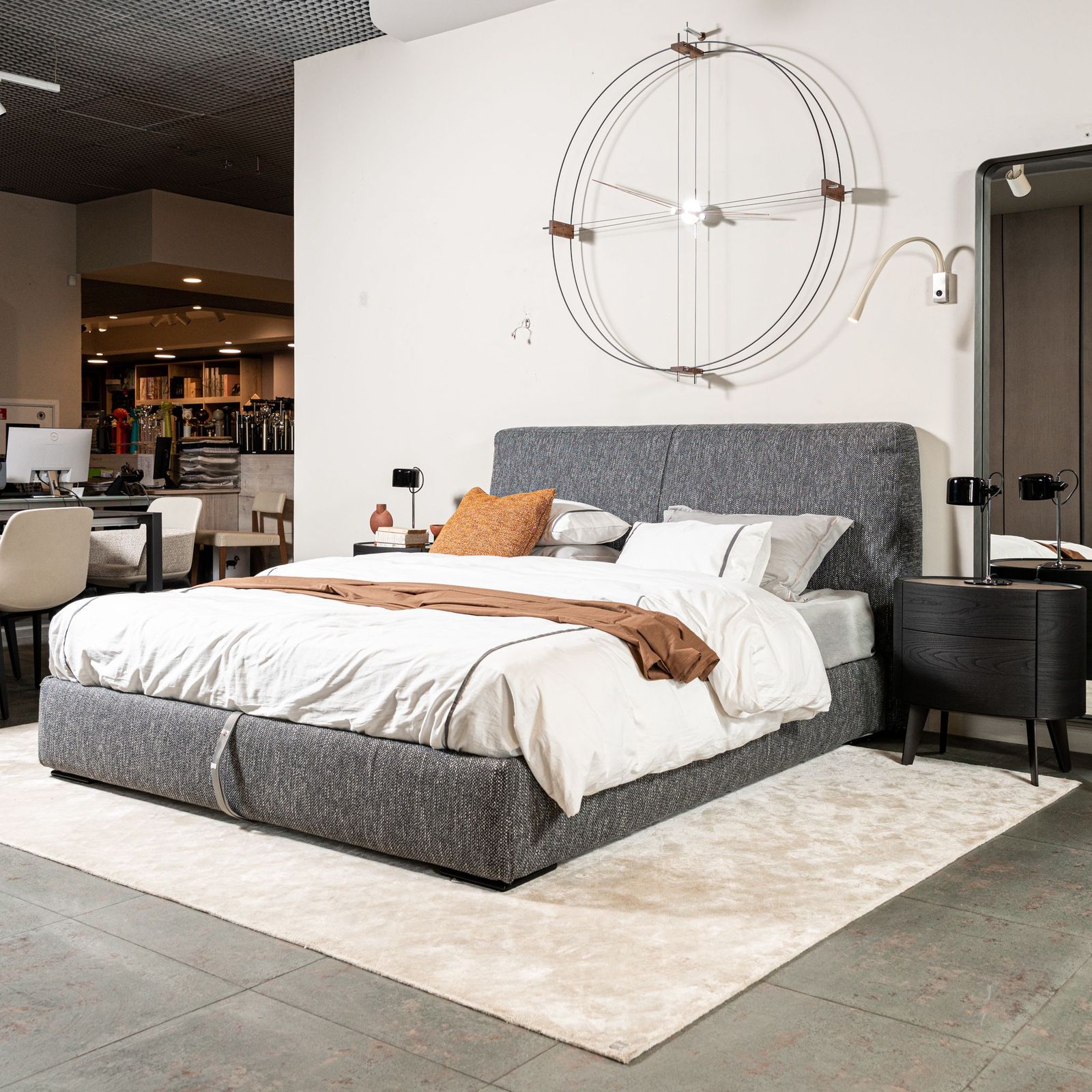 Contardi Бра Flexiled Ap Avorio leather satin nickel от Contardi — в интерьере