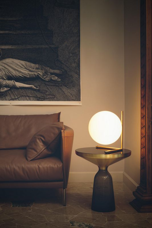 Flos Настольная лампа IC T2 от Flos — в интерьере