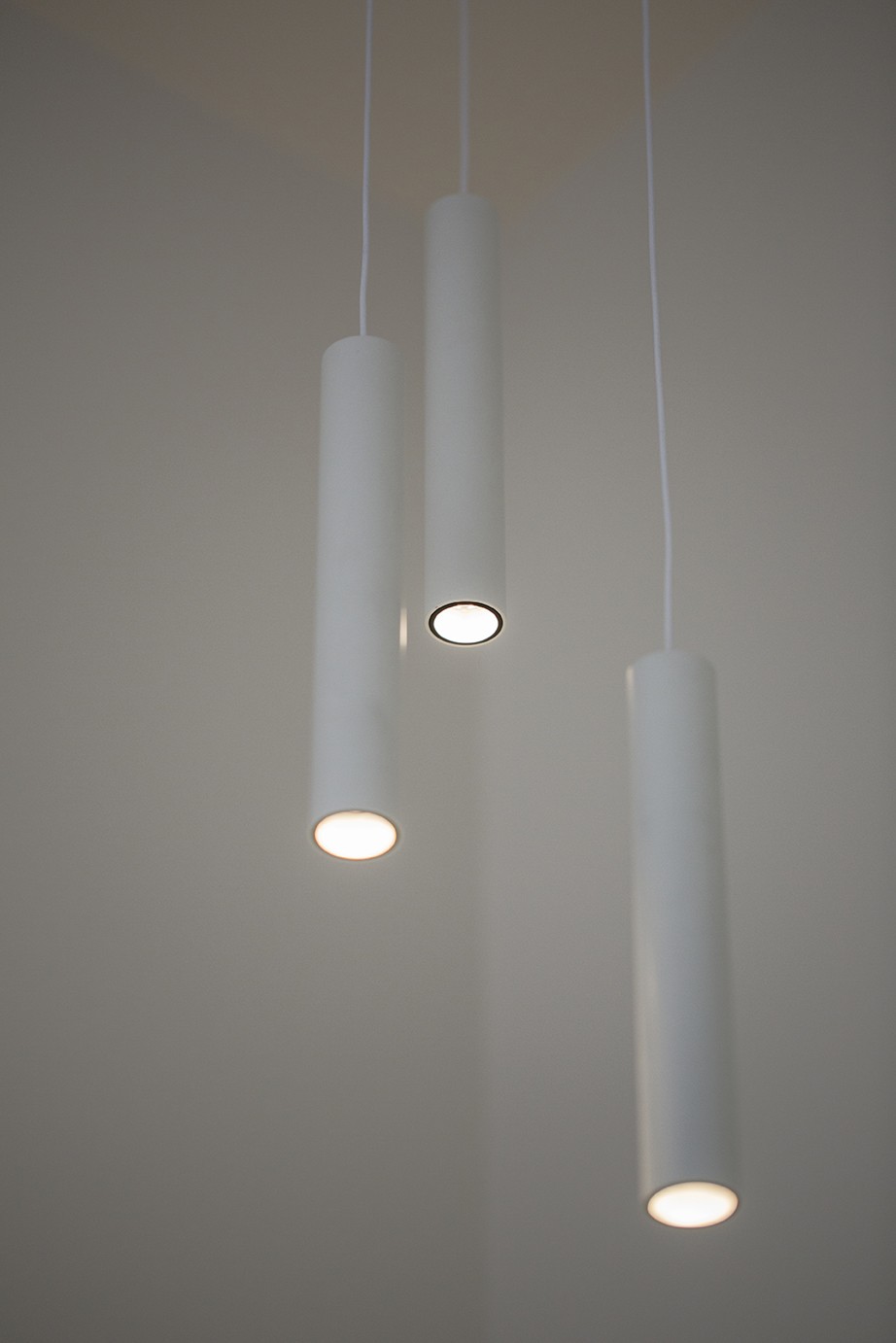 Flos Подвесной светильник Find Me 1 Suspension от Flos — в интерьере